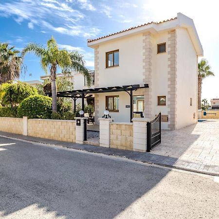 Tranquility Villa Ayia Napa Exterior photo